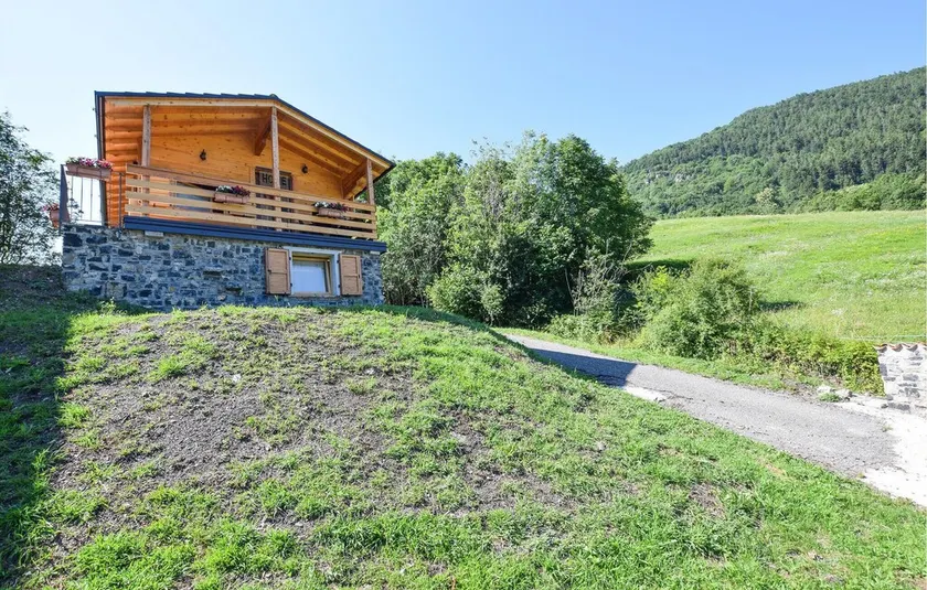 Belle maison 1 chambre à Capovalle - Image 1