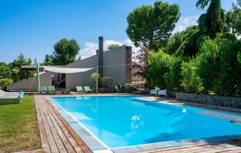 Luxurious home in Potenza Picena - Image 1