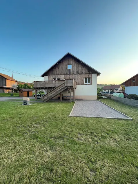 Gîte 14 personnes - 10 minutes de Gerardmer - Jaccuzzi - Image 1
