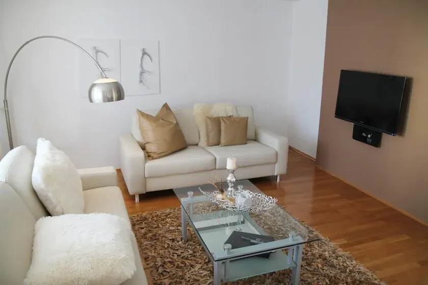 Große Fewo mit Balkon und Sauna im Haus - Image 1
