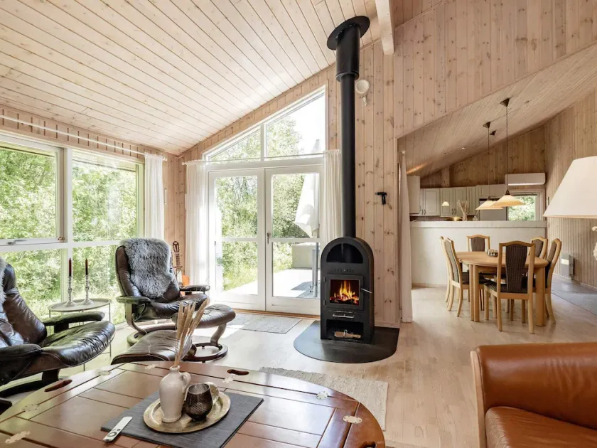 6 person holiday home in Ålbæk-By Traum - Image 1