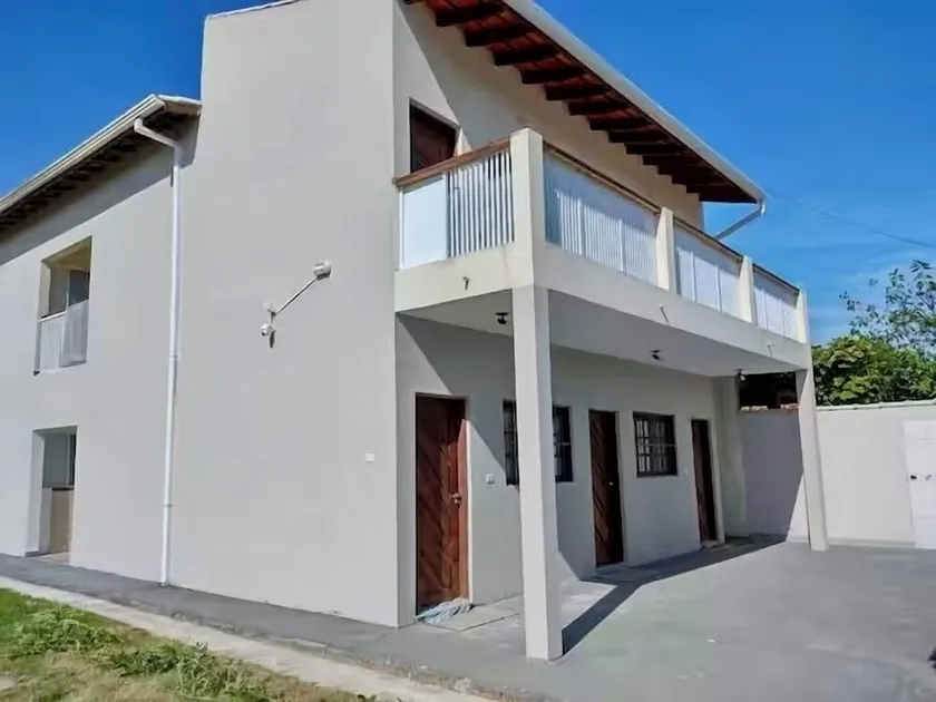 Casa de Praia nova com estacionamento - Image 1