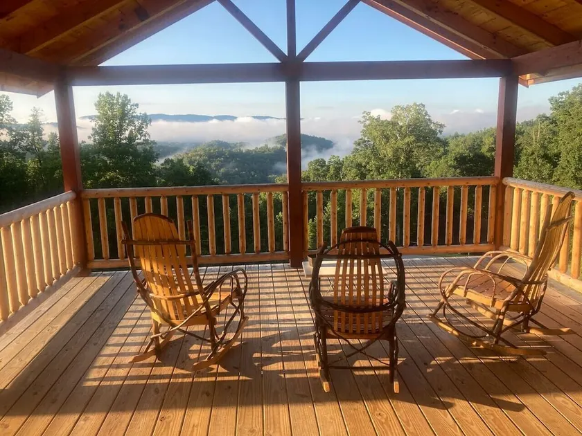 Breathtaking Norris Lake Mountain Retreat - Image 1