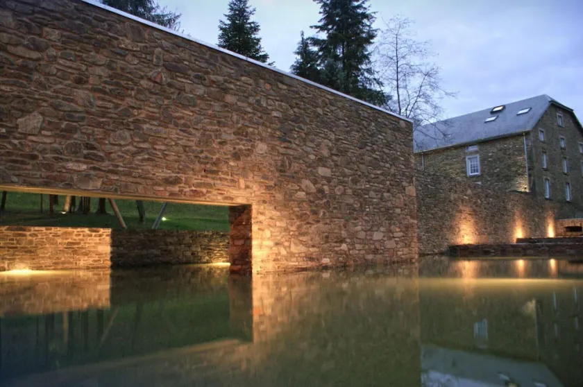 Grand  Retreat in Redu - Image 1