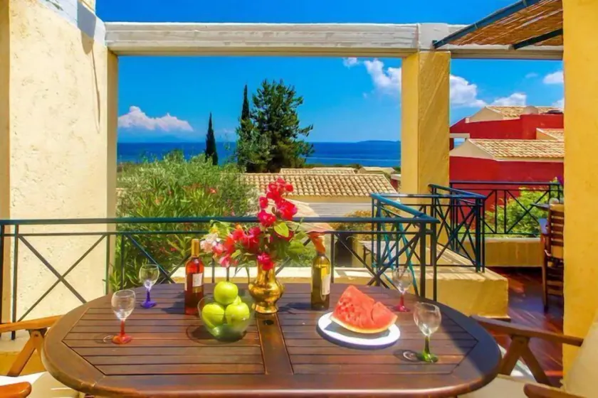 Barbati Luxury Apartment - Image 1