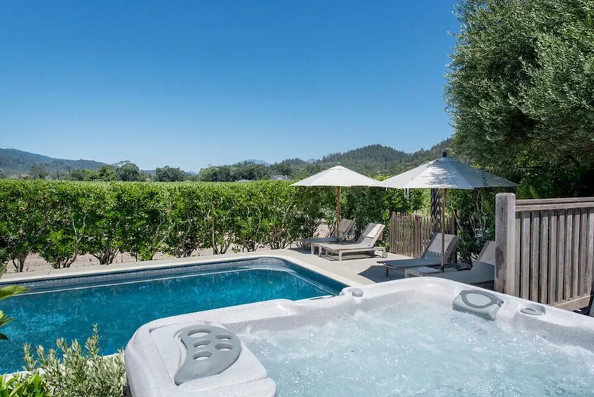 Vackert renoverad medelhavsstil Vineyard Retreat - Image 1