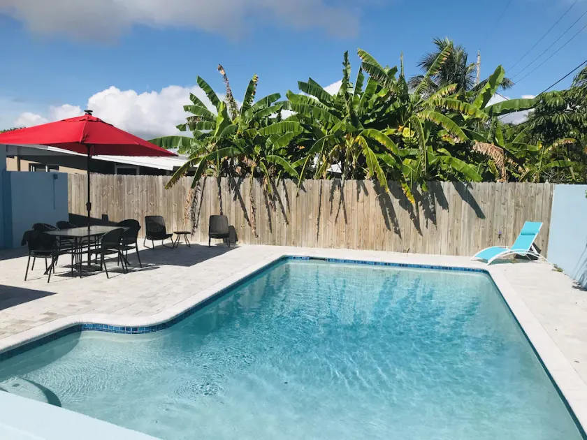 Beach Home med pool - 5 minutters gang til stranden - Image 1