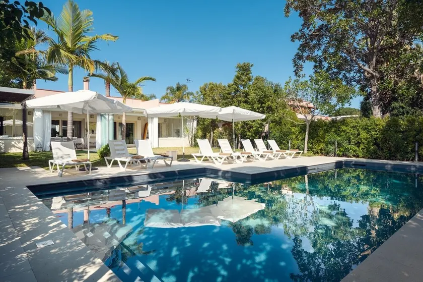Villa Portorosa with large garden and private heated pool - Image 1