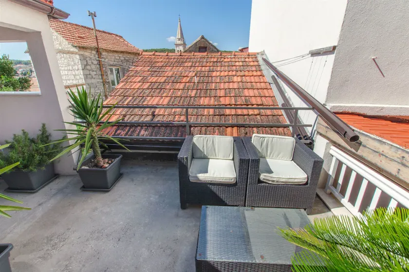 Apartments Jaksa - Image 1