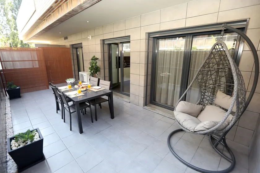Wie Zuhause - Apartment mit 1 Schlafzimmer, mit Terrasse - Parque das Nações - Image 1