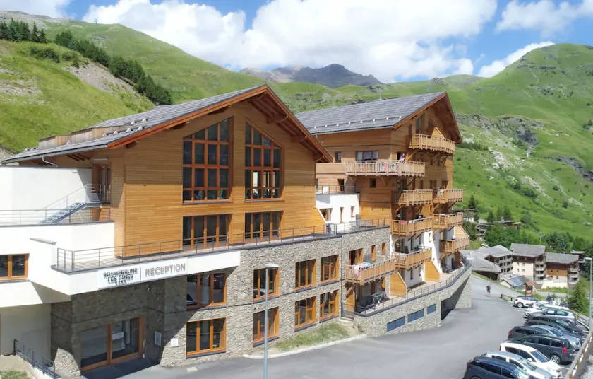 Studio Cosy Près des Pistes avec Parking - Image 1