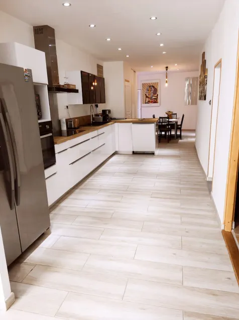 Great American Townhouse - Image 1