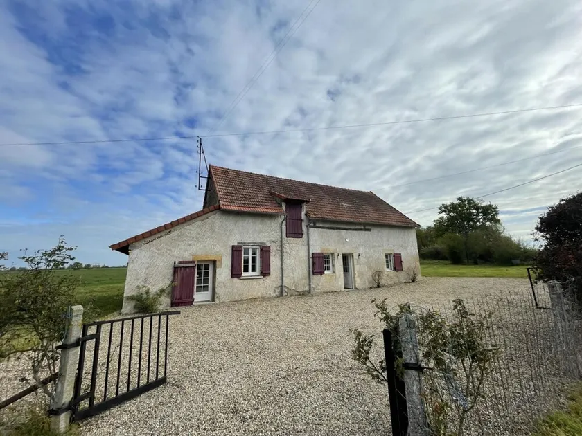 Comfortable House with Large Garden and Wifi Included - Image 1