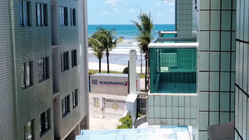 Apartment on the beach avenue in Caiçara. - Image 1