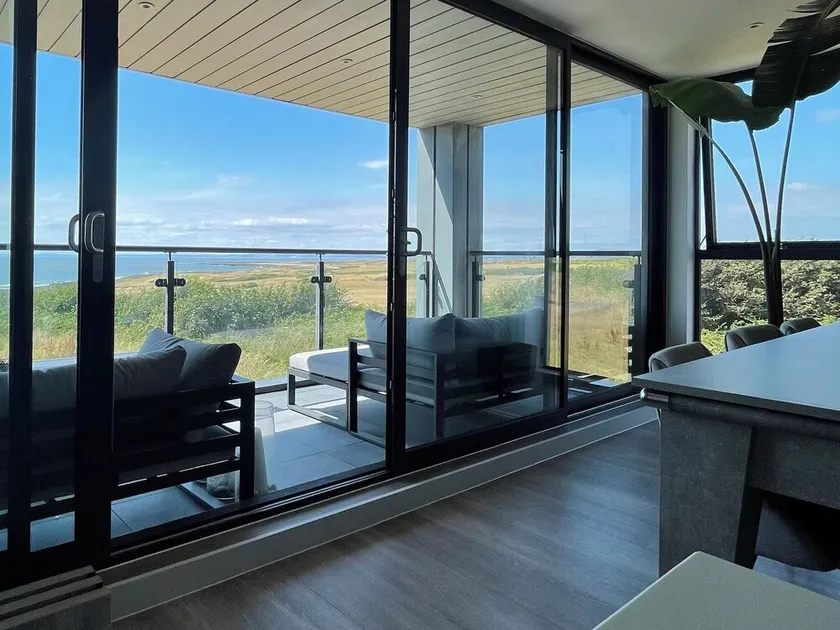 The Links 40. An Apartment With Spectacular sea Views - Image 1