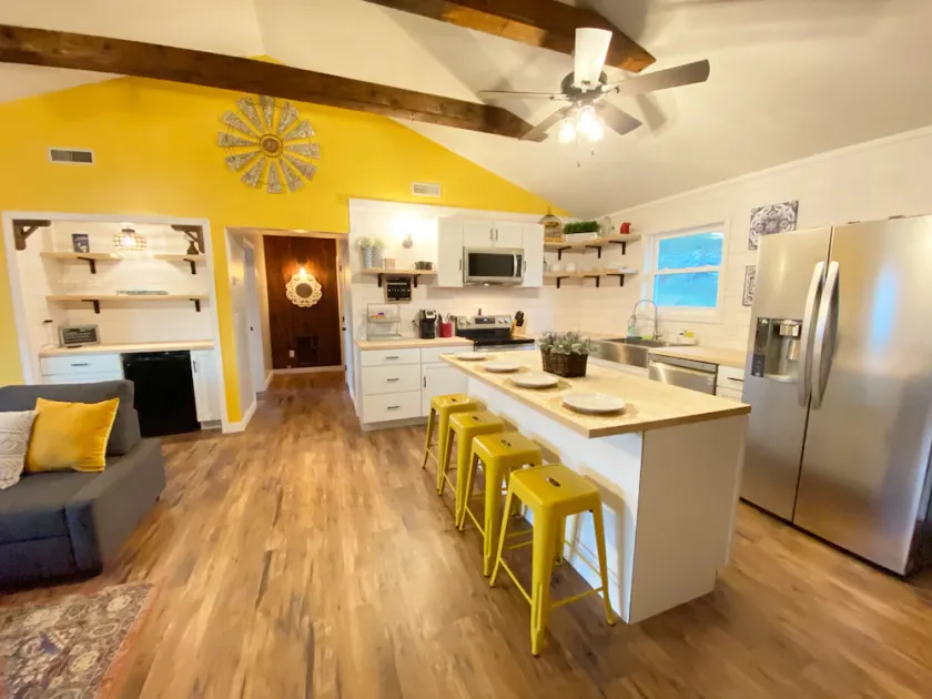 Current River Cottage - Image 1