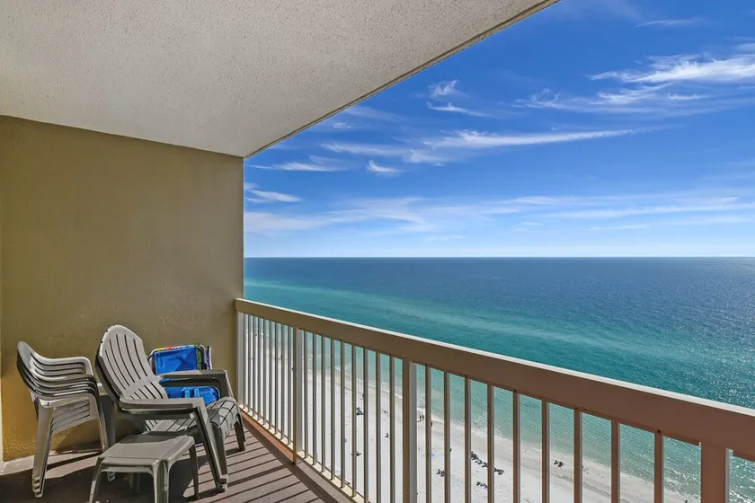 Pelican Beach Resort - Destin Condo Getaways by CLs - Image 1