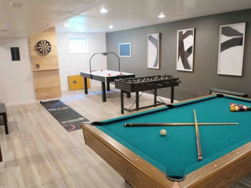Poconos Escape w/ Full Game Room Theater & Hot Tub - Image 1