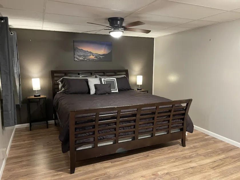 Cozy, Modern, Apartment - Image 1