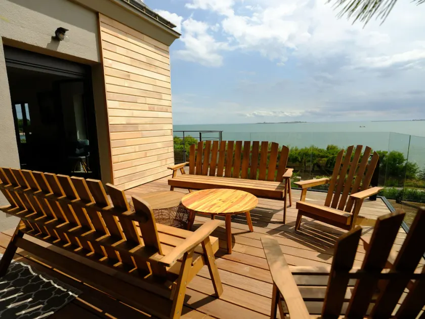 Appartement Avec Terrasse Front de Mer, vue Imprenable sur Tatihou - Image 1