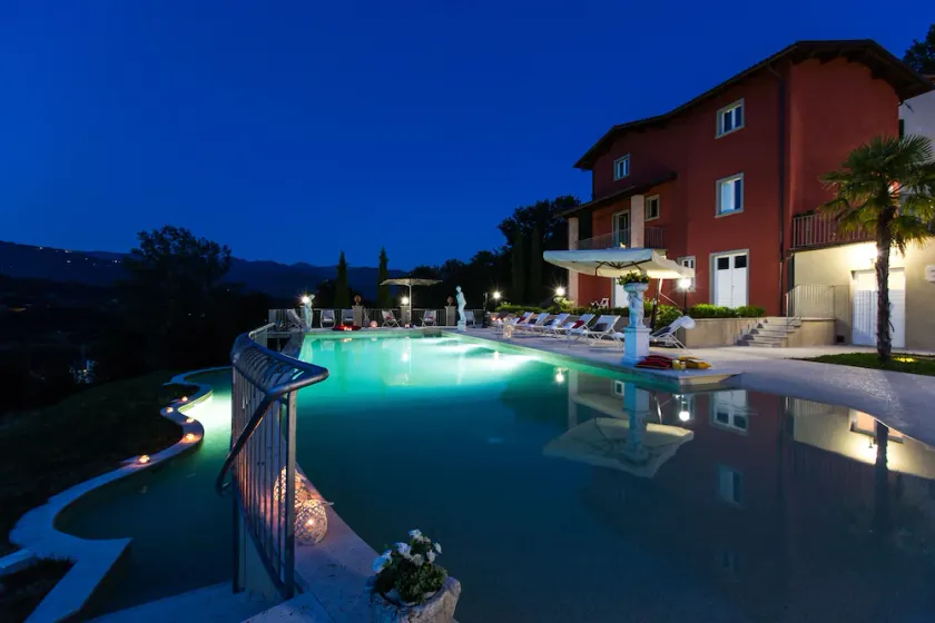 Villa Turri è una dimora storica vicino Lucca nel cuore della Garfagnana. - Image 1