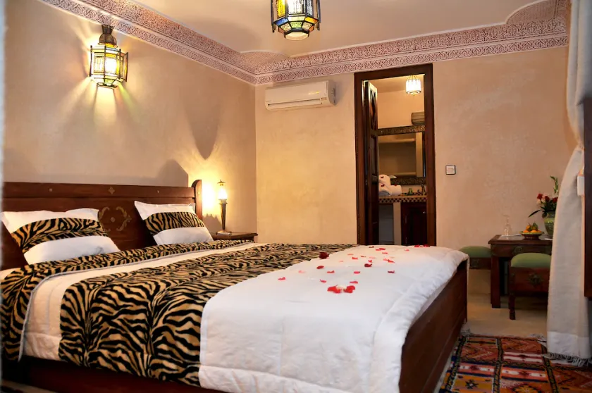 Room double riad lila with breakfast - Image 1