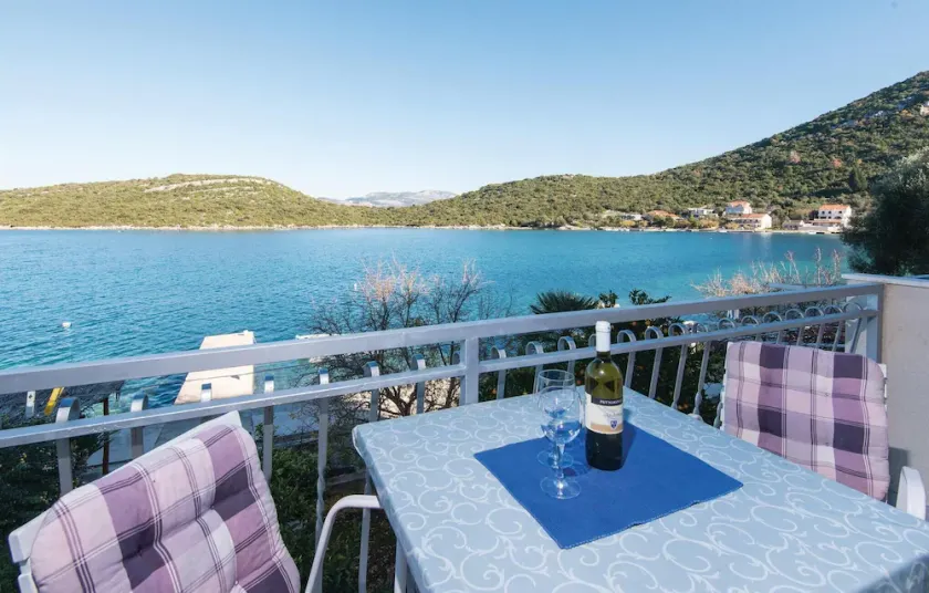 Splendido appartamento a Dubrava con vista mare. - Image 1