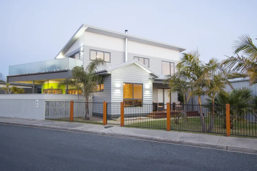 8 lake street lakes entrance - Image 1