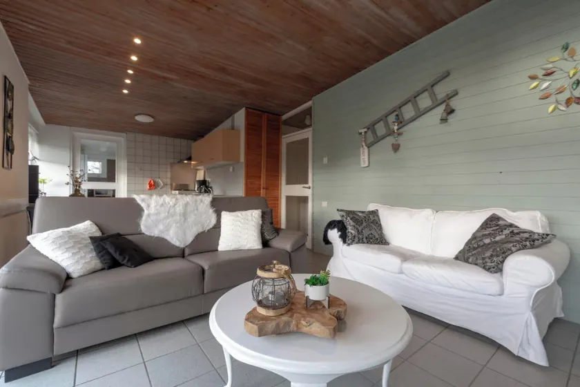 Cozy bunglow with patio - Image 1
