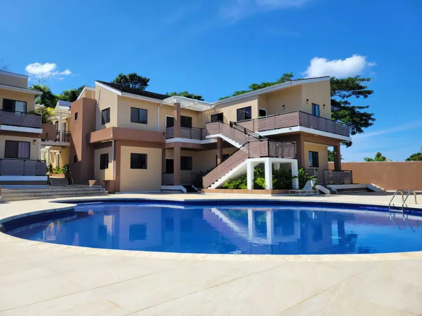Seaview Paradise - Sleeps 3 - Pool - Parking - Image 1