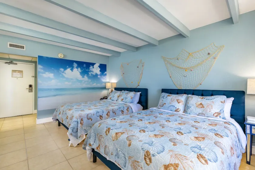 Your stay on the Bay! Unit 609 - Image 1