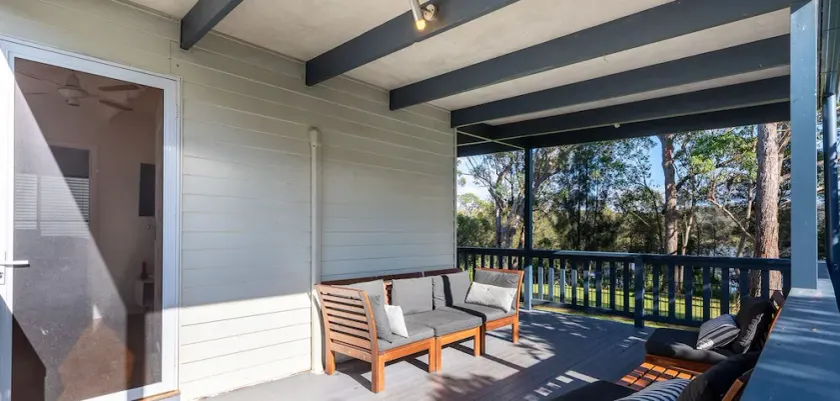 OCHO EN EL LAGO: 8 Fairhaven Point Way- Lakefront, admite mascotas, tranquilo. - Image 1
