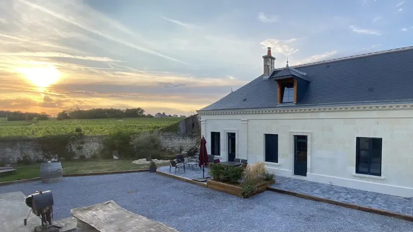 Cocoon of the vines, Maison Tourangelle in the heart of Domaine Ansodelles - Image 1