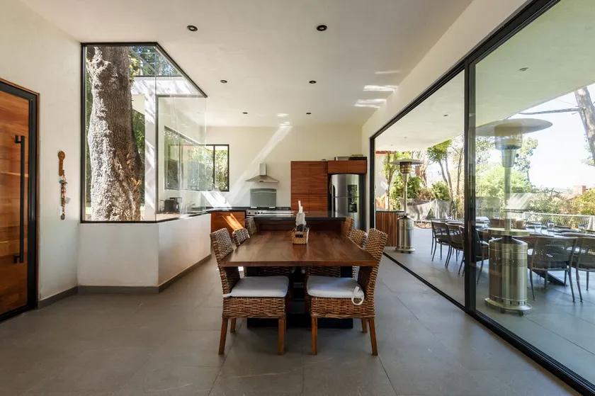 Casa con amplia terraza y jacuzzi en Avándaro - Image 1