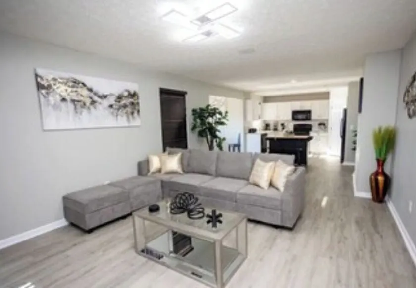 Avalon Paradise - Image 1