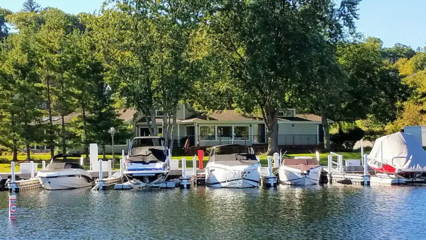 Accueil Abbey Marina Waterfront exécutif - Image 1