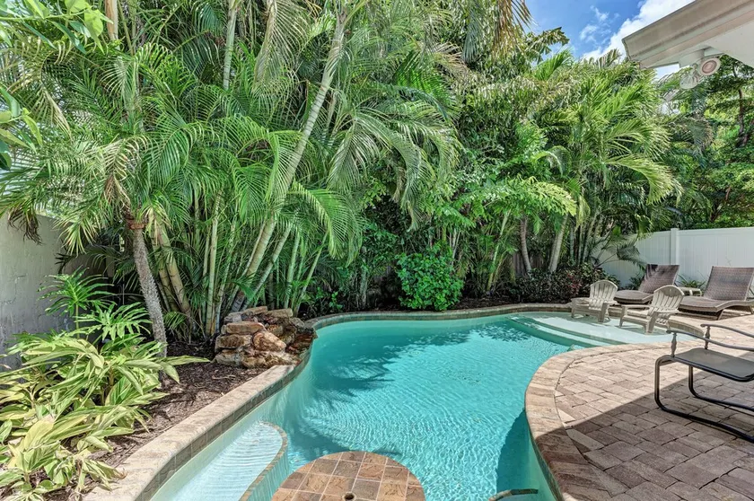 Palms Beach West - Holmes Beach Vacation Villa - 3 Bedroom with Private Pool - B - Image 1