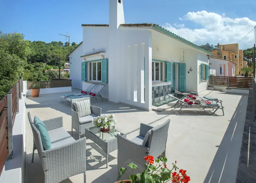 Mediterranean Beach House Magdalena - Image 1