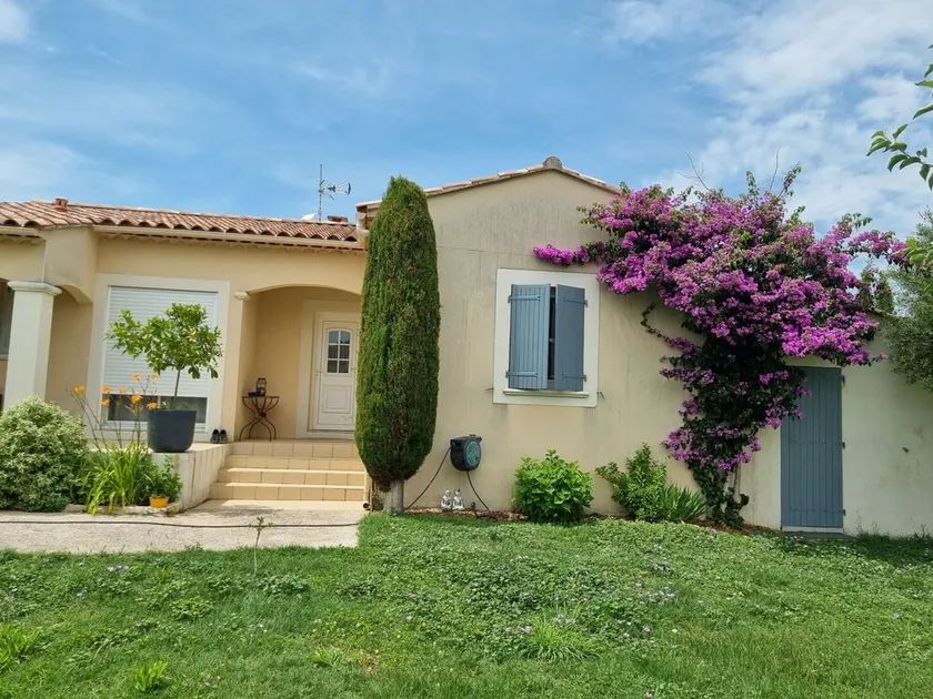 15 minutes from Avignon, ideal villa for family vacations - Image 1