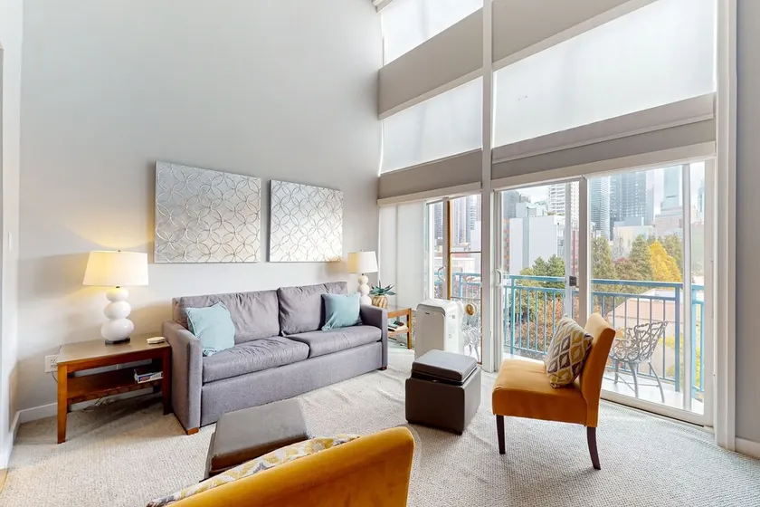 Bright Belltown condo with pool, rooftop deck, & balcony - walkable local - Image 1
