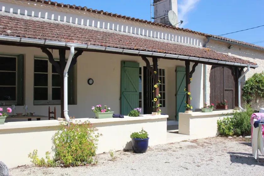 Large Farmhouse/Villa In Stunning French Countryside - best for families + dogs - Image 1