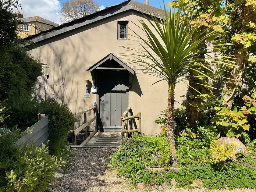 THE SAWMILL, pet friendly, country holiday cottage in Beaminster - Image 1