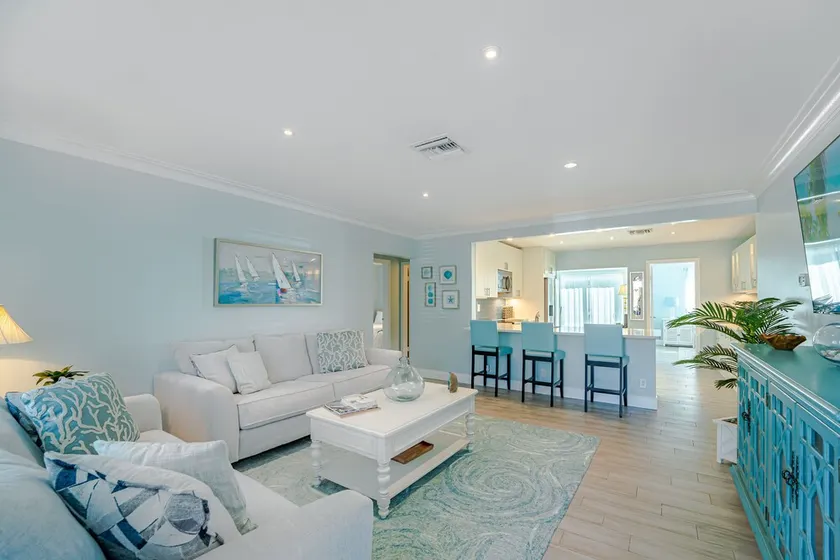 Beautiful brand new 3 bedroom home really close to the beach - Image 1