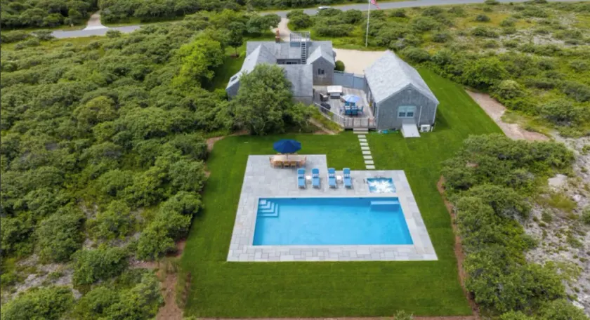 Beautiful private 4Bd/3Ba Home,  Central A/C,  Heated Pool, 1 mi from TN Beach! - Image 1