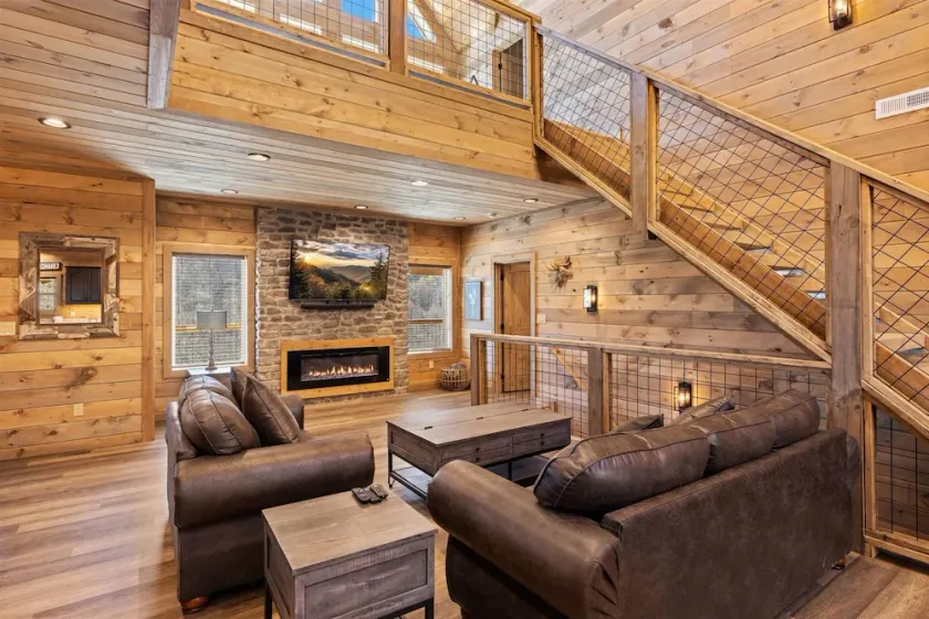 Over The Top cabin - Image 1