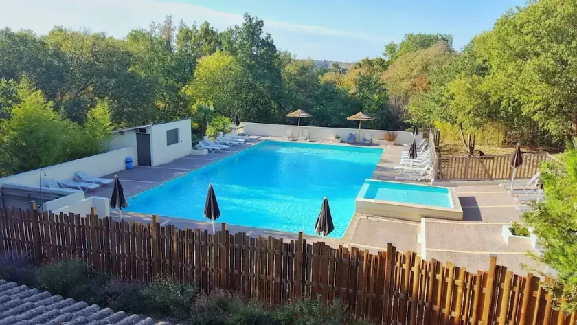 HOUSE 8 -Terrace, garden furniture,view, swimming pool, entertainment throughout - Image 1