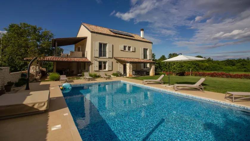 Villa Lirica with Pool - Image 1