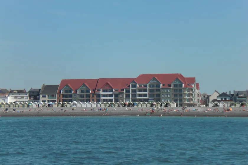 ”Les Galets” sea-facing apartment with balcony - Image 1