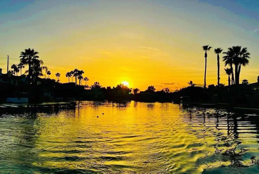 Welcome to Turtle Palms at Val Vista Lakes! - Image 1