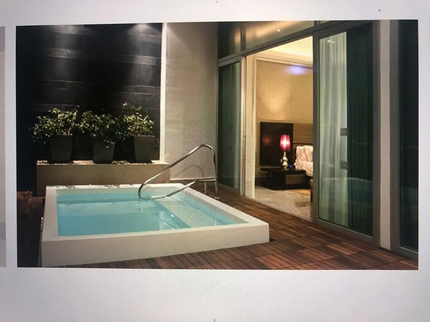 Suite 1 bedroom 1 bathroom sleeps 4 w/ pullout couch Best Golfing courses - Image 1